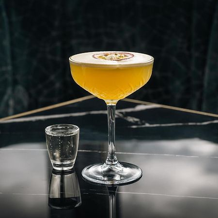 Hotel67 Киларни Екстериор снимка